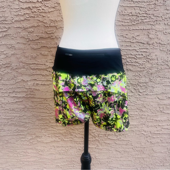Lululemon 4” speed up short - Picture 4 of 7